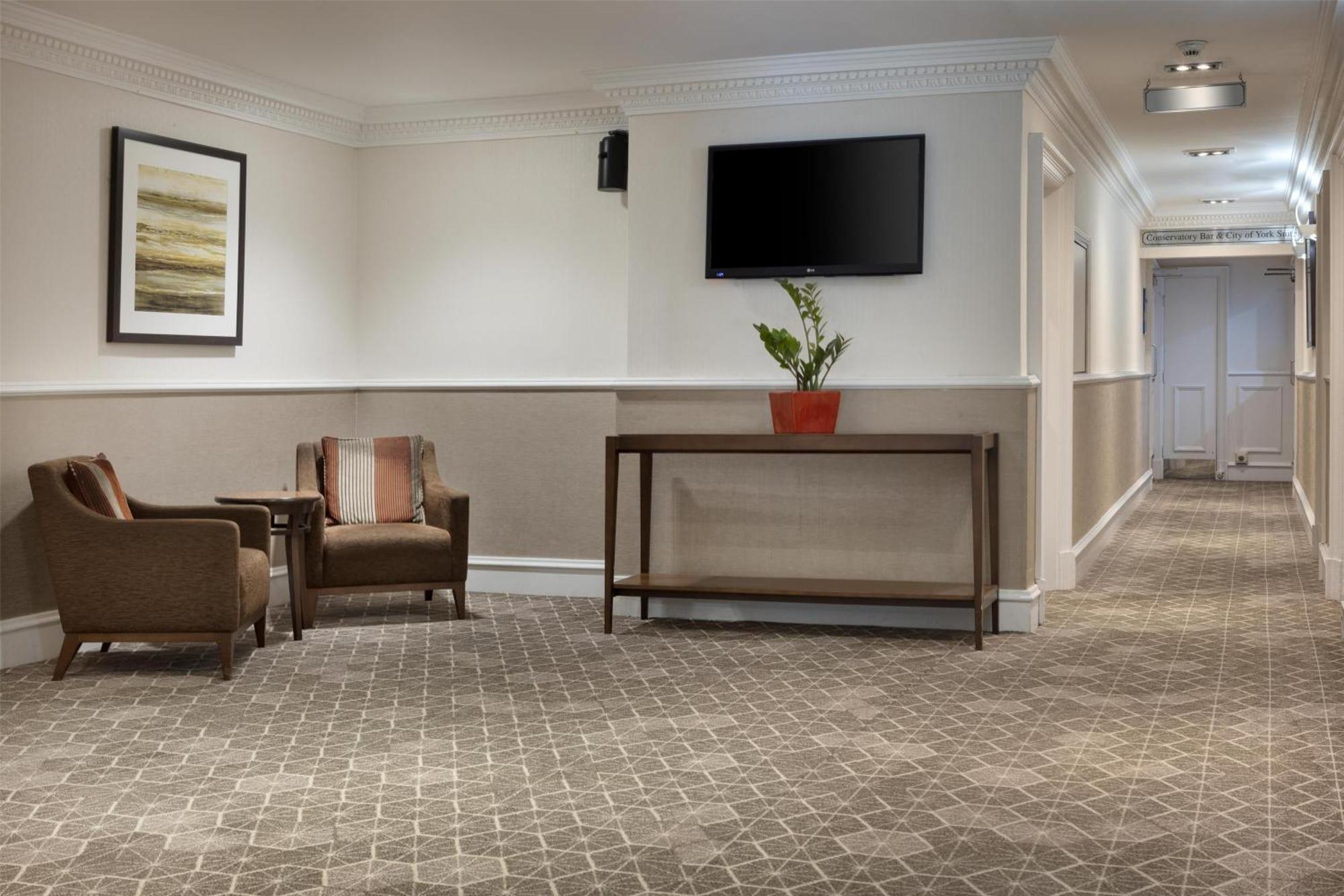 Hilton 4*